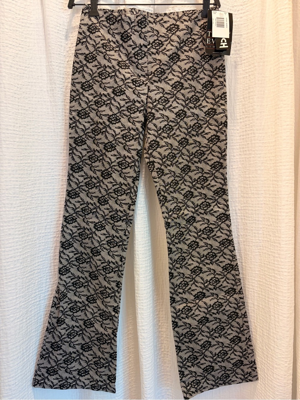 ✨ NWT Vintage Tracy Evans Limited Flare Pants * Y2K Geometric Print